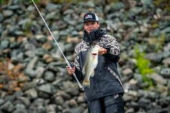 Abu Garcia Veritas Baitcasting Rod 24 Abu Garcia Veritas Baitcasting Rod -Fishing Products Store ABU CASTING ROD VERITAS PLX LIFESTYLE 2020 005