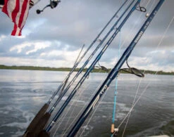 Temple Fork Outfitters Seahunter Spinning Rods -Fishing Products Store Seahunter Carousel Lifestlye 5 5fcc96e9 a99e 4f75 9eec a6252b369f3e